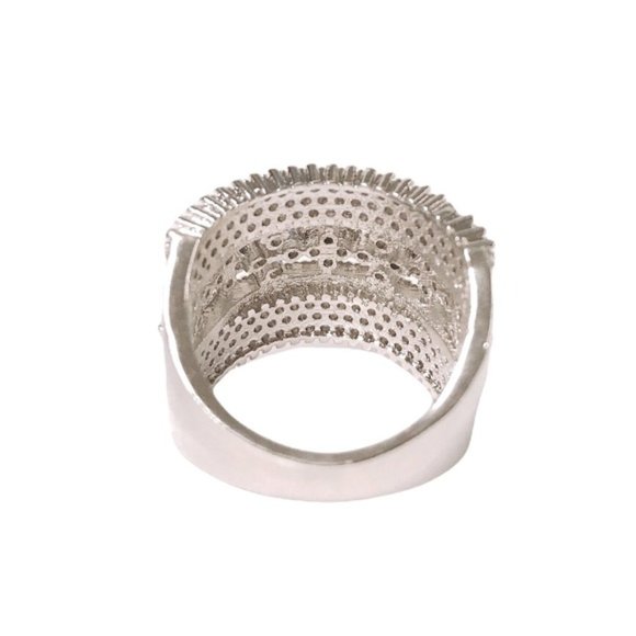 Swarovski Crystal Cocktail Ring - Picture 4 of 4